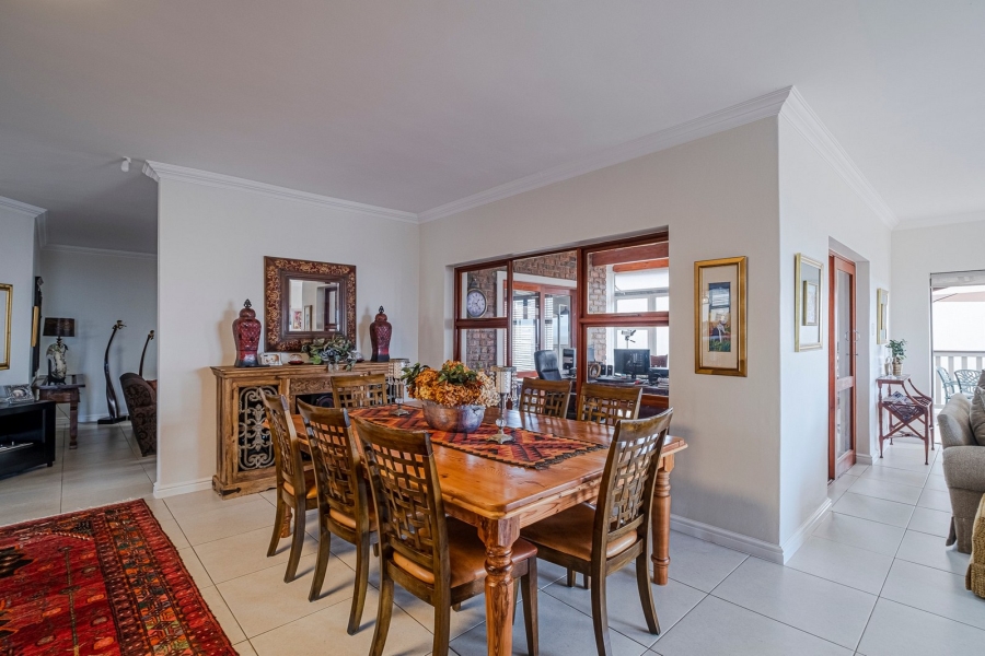 3 Bedroom Property for Sale in Wavecrest Eastern Cape